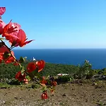 بيت للعطل Dammuso 