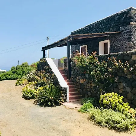 בית נופש Dammuso 